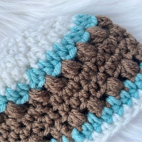 Handmade Crochet Baby Hat Gift Set - Picture 9 of 13